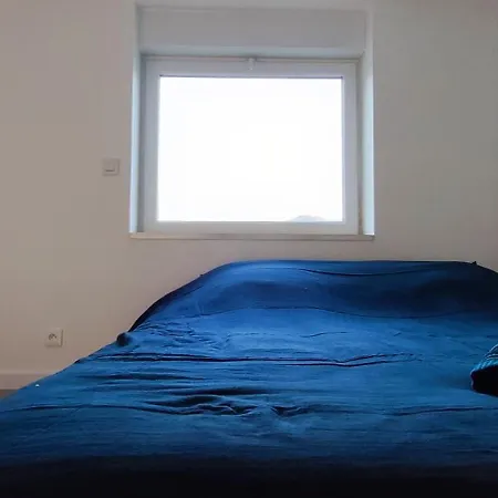 Climatise Dans Propriete Calme דירה